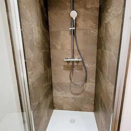 Confortable Au Centre, Balcon, Wifi Gratuit - Fr-1-346-450 *